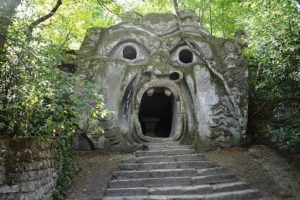 mostri giardini di Bomarzo Tuscia