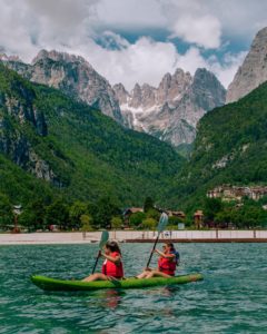 Kayak Lago di Molveno Dolomiti Paganella