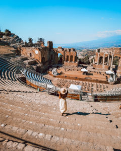 Teatro Greco di Taormina luoghi fotogenici ed Instagrammabili Taormina
