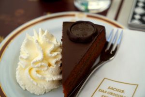 sacher torta innsbruck cafè sacher