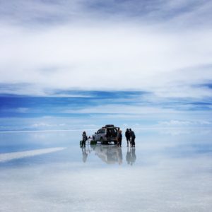 come spostarsi e dove dormire nel salar de uyuni in bolivia tour guidato in jeep