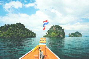 Visitare Phang Nga Bay long tail privata