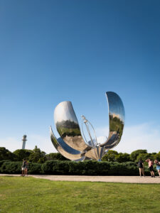 Floralis Generica recoleta cosa vedere a buenos aires